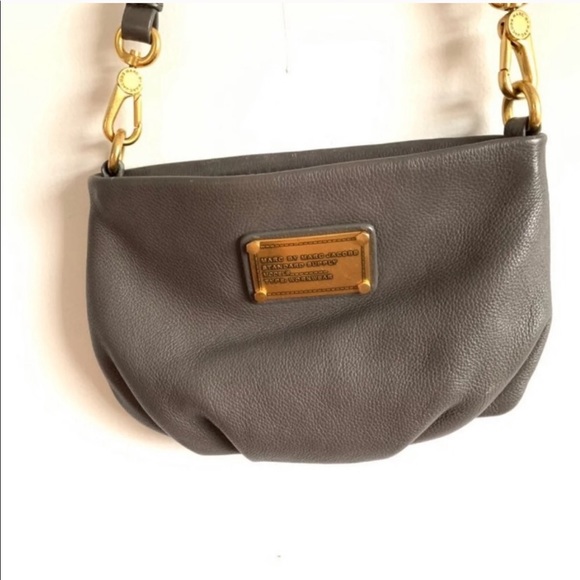 Marc Jacobs Crossbody Bag. - Picture 3 of 4